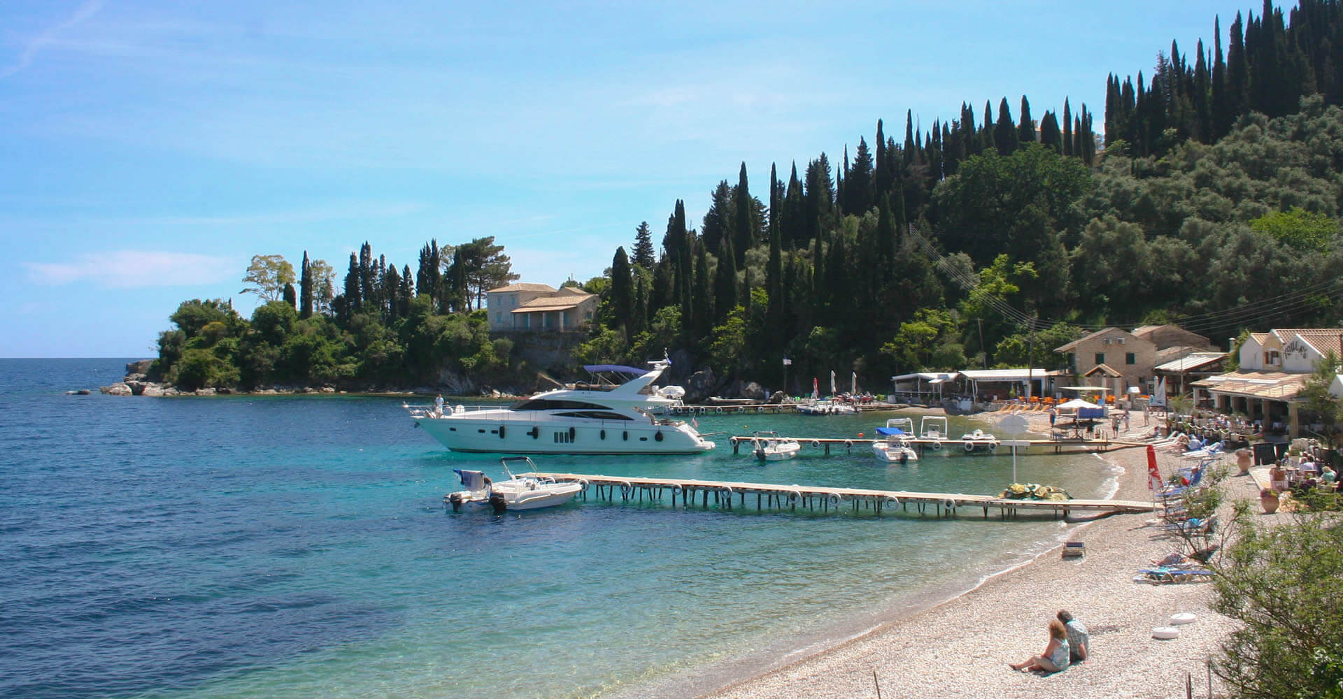 Agni Bay is a picturesque stop along Corfu’s northeast coast, known for its turquoise waters and charming seaside tavernas. Ideal for anchoring your boat, enjoying a swim, and experiencing the authentic beauty of Corfu.